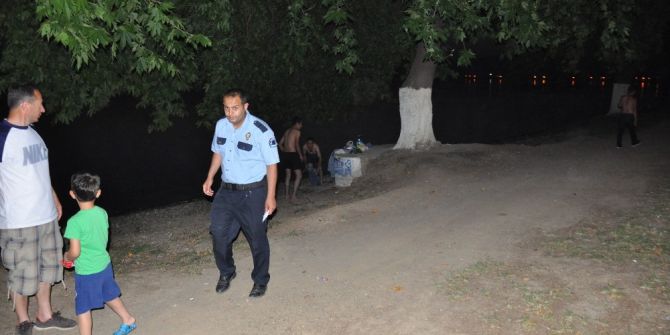 Alkollü Kafadarlar Ortalığı Bir Birine Kattı