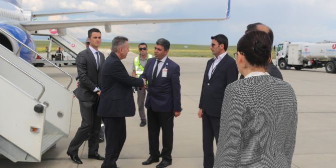 Vali Elban Görevine Başladı