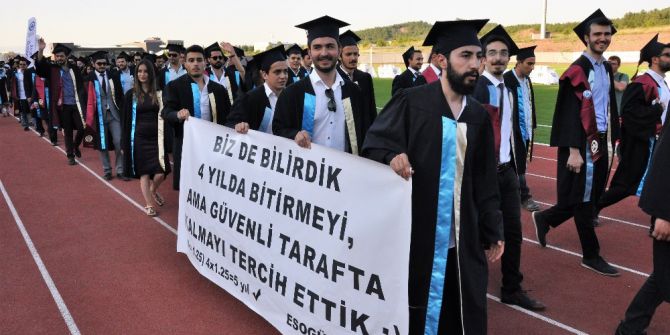 Esogü’de Mezuniyet Coşkusu