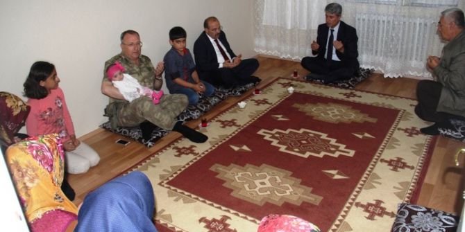 Vali Ustaoğlu’ndan Şehit Ailesine Ziyaret