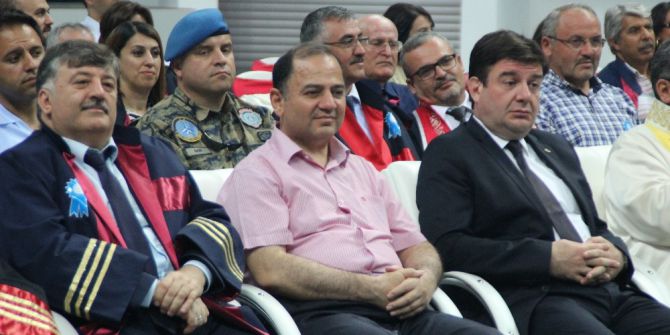 Erü Tıp Fakültesi Mezunlarını Verdi