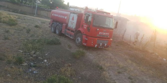 Evi Yanan Köylüye Yeni Evi İmece Usulü İle Yapılacak