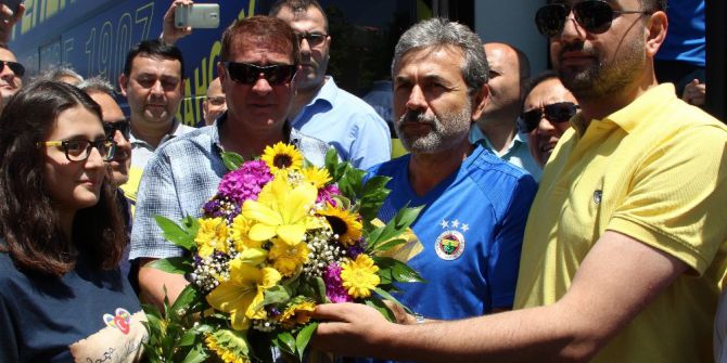 Fenerbahçe’yi Düzce’de Taraftarlar Karşıladı