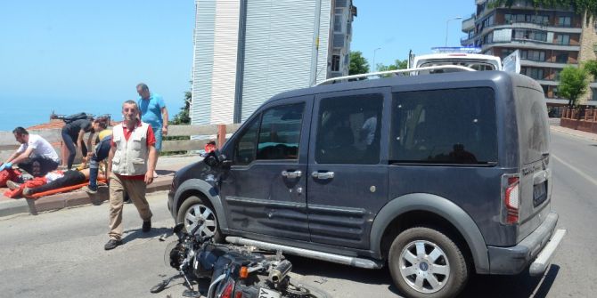Zonguldak’ta Otomobille Motosiklet Çarpıştı: 1 Yaralı
