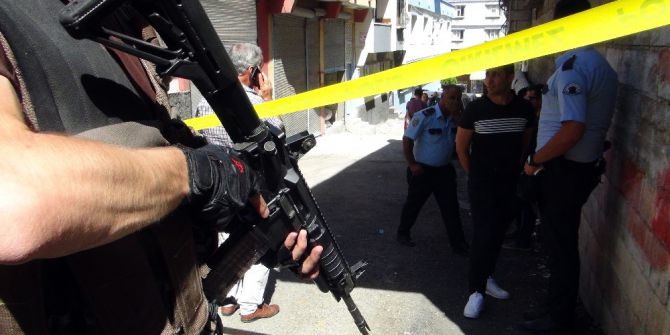 Bombalı Poşet İhbarı Polisi Alarma Geçirdi