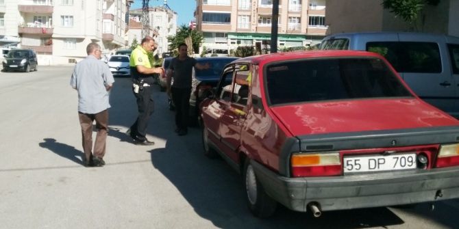 Otomobil Bisiklete Çarptı: 1 Yaralı