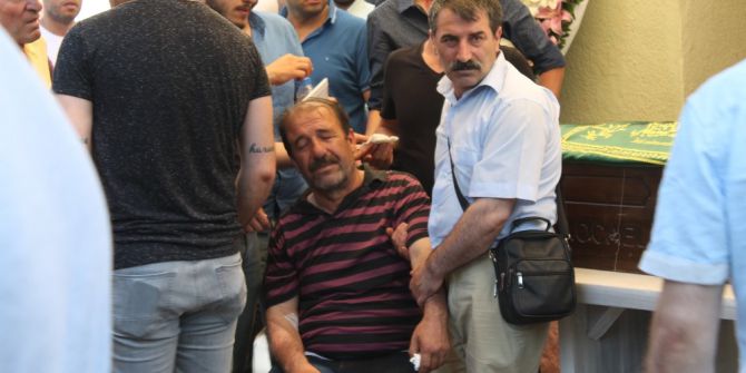 Otomobilden Atlayan Anne Ve Bebeği Son Yolculuğuna Uğurlandı