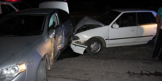 Kayseri’de Trafik Kazası: 5 Yaralı