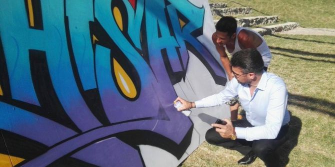 Başkan Yüzügüllü’den Graffiti Şovu