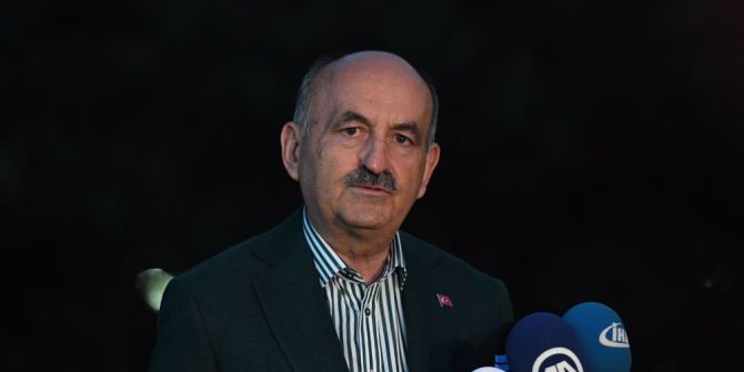 Bakan Müezzinoğlu: "Kamu İşçileri İçin Toplu Sözleşme Rakamları Pazartesi Günü Açıklanacak"