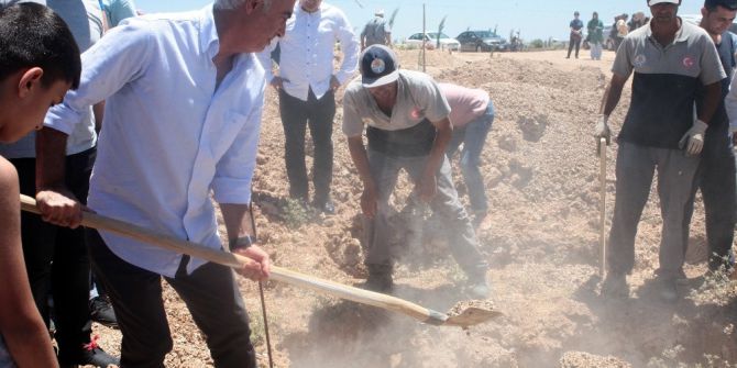 Ölüm, Baba Ve Oğlunu Doğum Gününde Ayırdı
