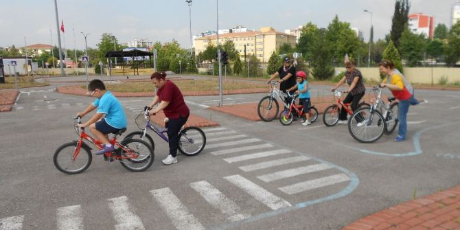 Bisiklet Kursları Yazın Da Devam Ediyor