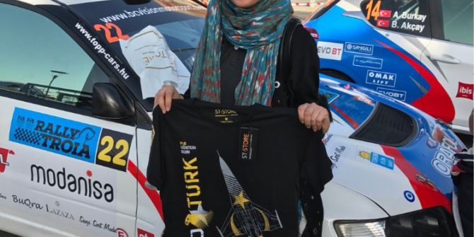 Yarış Esnasında Aracı Yanan Ünlü Rallici Burcu Çetinkaya Bucak O Anları Anlattı