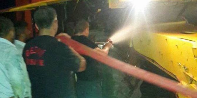 Alev Alan Biçerdöver İtfaiye Ekiplerince Söndürüldü