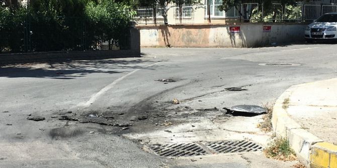 İstanbul’da Sıcaktan Araba Yandı