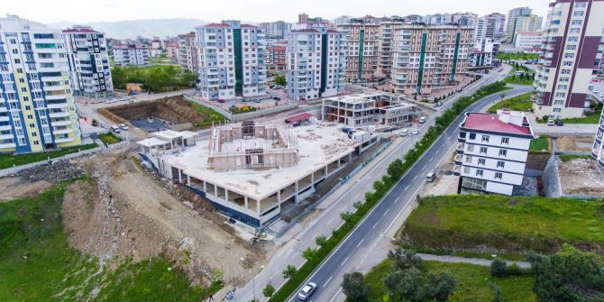 Cami Ve Külliye Hızla Yükseliyor