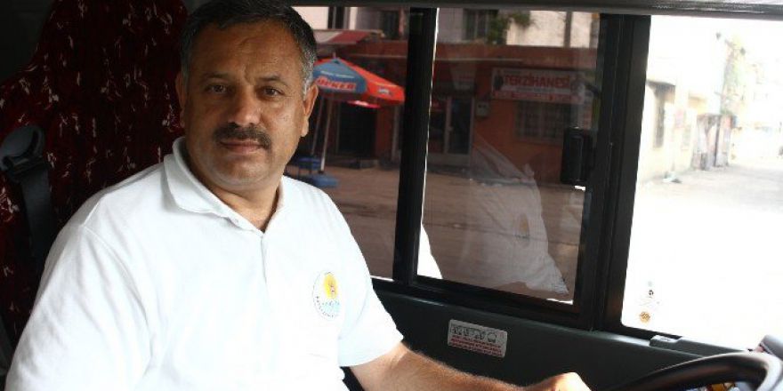 Kahraman Şoför Bayılan Hastasını Tereddütsüz Kurtarmış