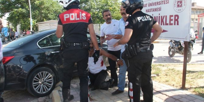 Elazığ’da Silahlı, Sopalı Kavga: 3 Yaralı