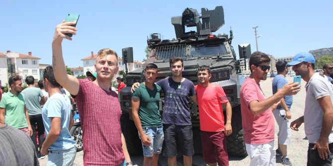 Otomobil Festivalinde ‘Zırhlı Muharebe Aracı’ Sürprizi