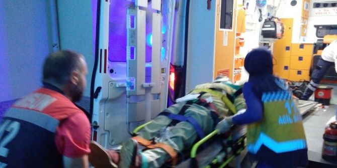 Otomobilin Çarptığı Bisikletli Yaralandı