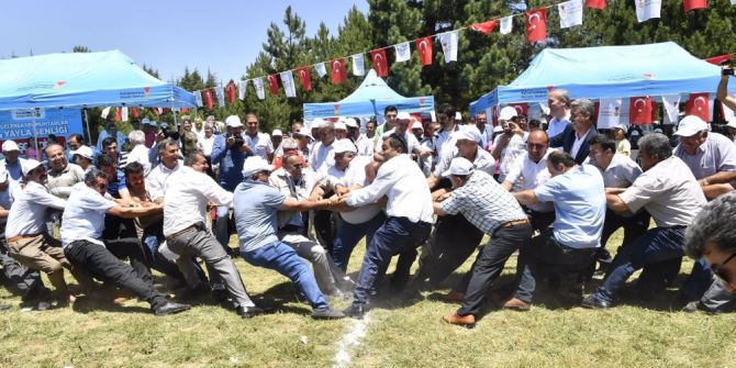 Muhtarlar Çocuklar Gibi Eğlendi