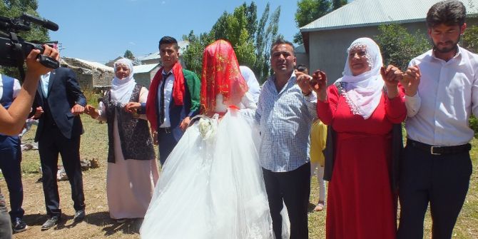 Malazgirt’te Asırlık Gelenek Yaşatılıyor