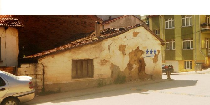 Bilecik’te Metruk Ev Tehlike Saçıyor