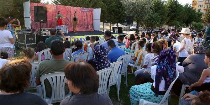 Buca Açık Hava Tiyatroları Başladı