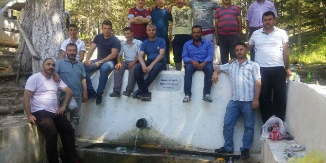 Sıcak Hava İlçe Merkezlerini Boşalttı