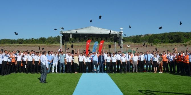 Esogü’de Öğrencilerin Ardından Özel Güvenlik Personeli De Kep Attı