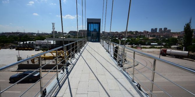 Büyükşehirden 2 Yeni Üst Geçit