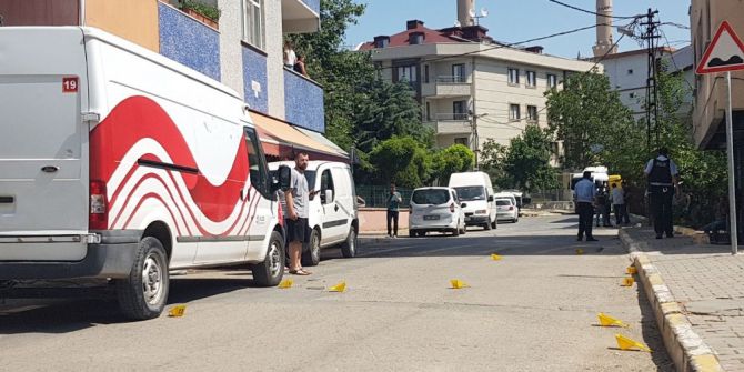 Sancaktepe’de Soyguncular Polisle Çatıştı: 4 Yaralı