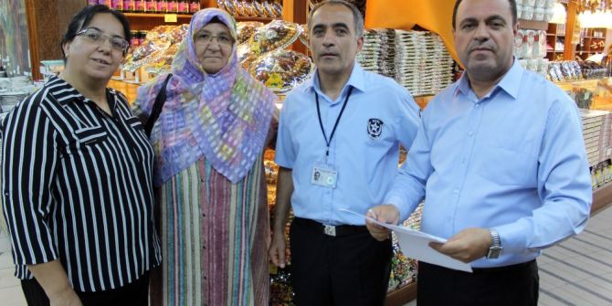 Şehit Annesi Kaybettiği Parasına 8 Gün Sonra Tekrar Kavuştu