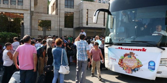 Eyüp Belediyesinin Gençlik Kampı Başladı