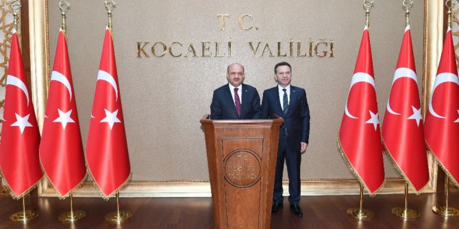 Bakan Fikri Işık’tan, Vali Hüseyin Aksoy’a Ziyaret