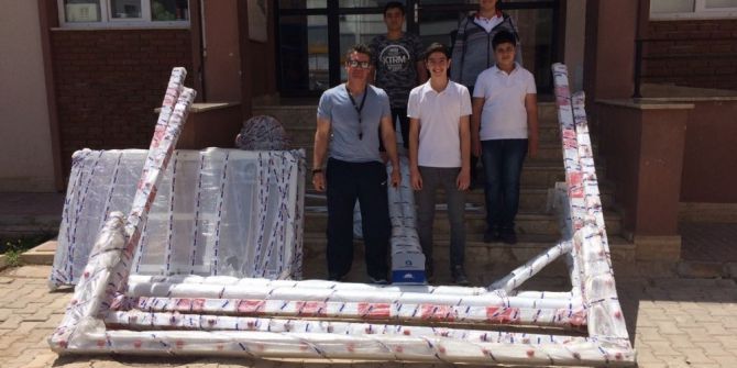 Büyükşehir’den Okullara Spor Malzemesi Yardımı