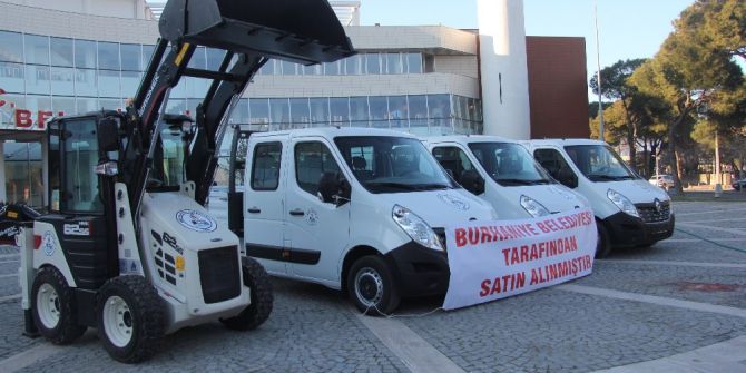 Burhaniye Belediyesi Araç Filosuna 3 Yılda 20 Araç Ekledi