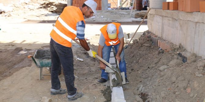 Turgutlu Sokakları Parke Taşına Hazırlanıyor