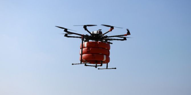 İstanbul Sahillerinde Cankurtaran Drone İş Başında