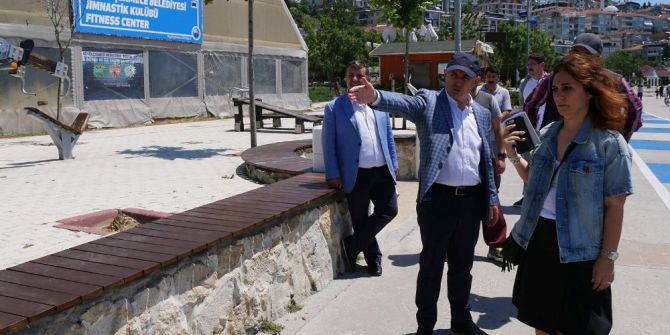 Suriyeliler, Büyükçekmece Sahillerinde Ciddi Tahribat Oluşturuyor