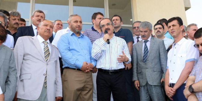 Vali Hüseyin Avni Coş İçin Veda Töreni Düzenlendi