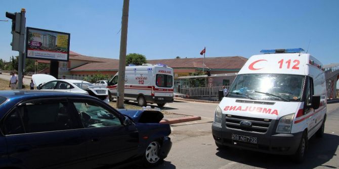 Sivas’ta Trafik Kazası: 1 Ölü, 8 Yaralı