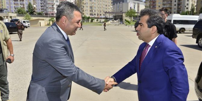 Vali Güzeloğlu’ndan Emniyete Ziyaret