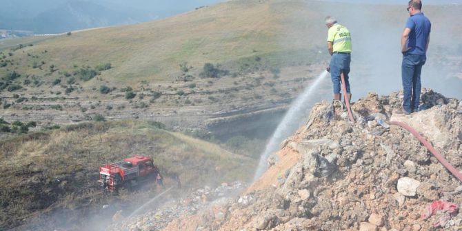 Şehir Çöplüğünde Çıkan Yangında Duman Tüm Kente Yayıldı