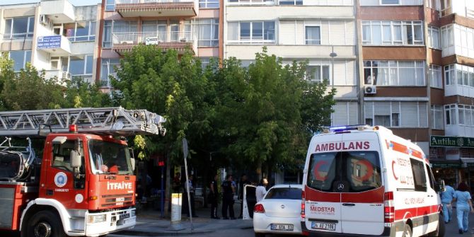 Valilik Karşısında Patlayan Klima Motoru Paniğe Neden Oldu