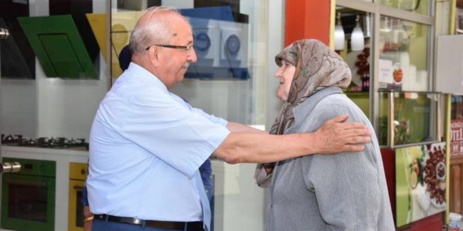 Başkan Albayrak Süleymanpaşa’da Esnaf Ve Vatandaşlarla Bir Araya Geldi