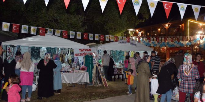 Tatvan’da Yarım Asırdır Devam Eden Fuar Geleneği