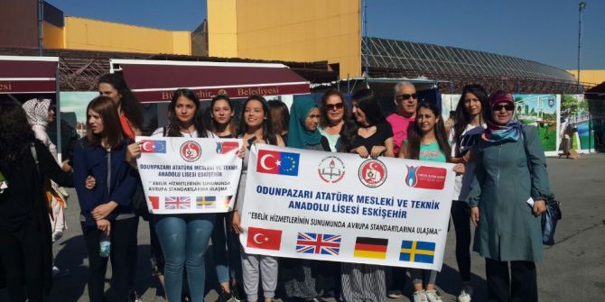 Odunpazarı Atatürk Mesleki Ve Teknik Anadolu Lisesi Öğrencileri İsveç’e Gitti