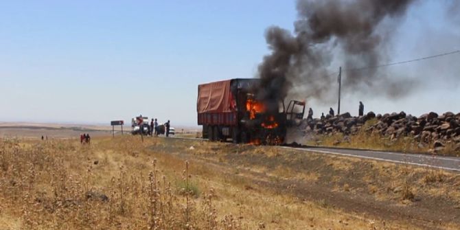 Kamyon Böyle Yandı