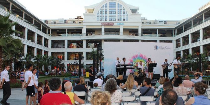 Mavibahçe’de Yaz Konserleri Başladı